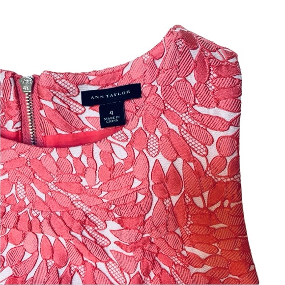 *Ann Taylor Sz 4 Sleeveless Apricot/Orange and White Lace Look Sheath Dress - Picture 5 of 12